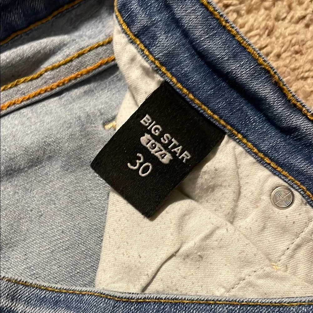 Big Star LightWash Crop Jeans - Picture 4 of 7